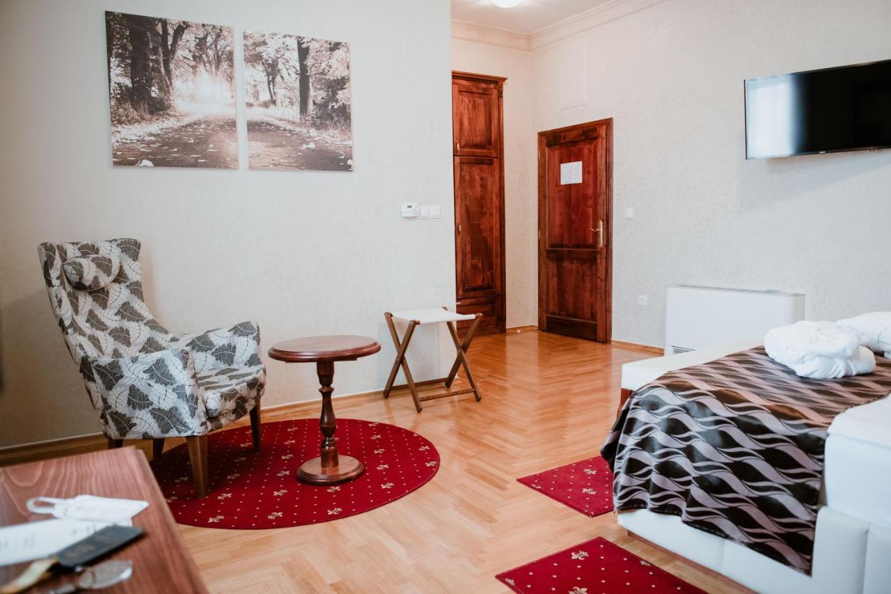 Hotel Kurija Jankovic Lukac Luaran gambar