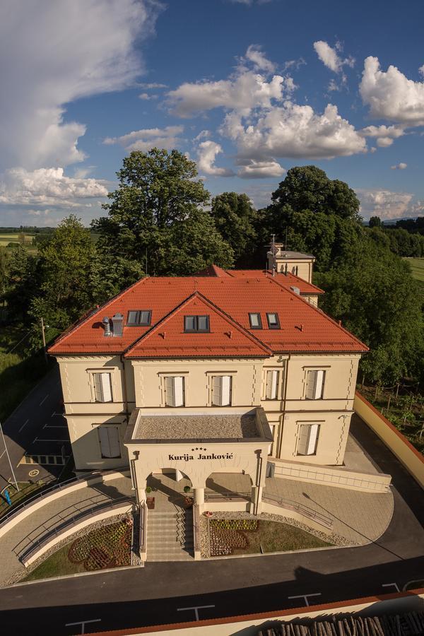 Hotel Kurija Jankovic Lukac Luaran gambar