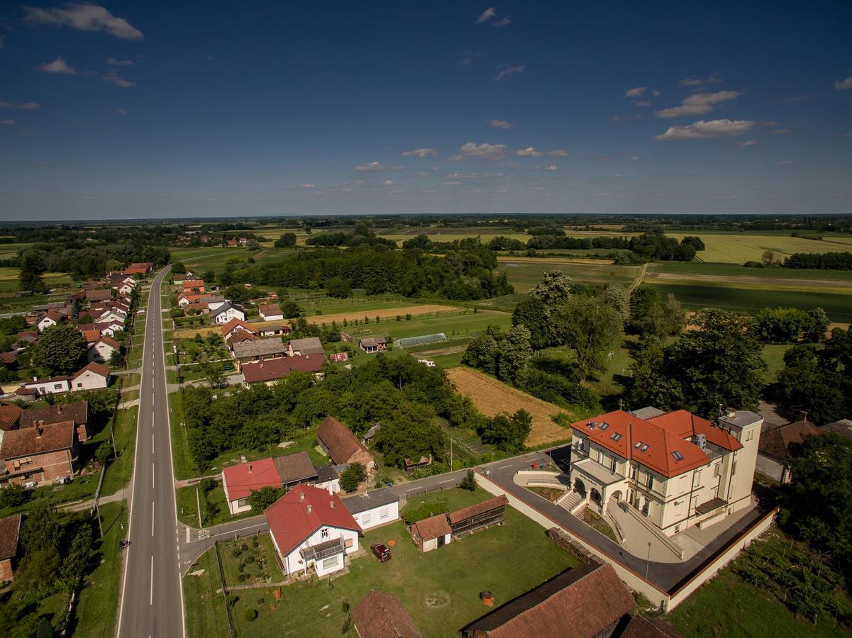 Hotel Kurija Jankovic Lukac Luaran gambar